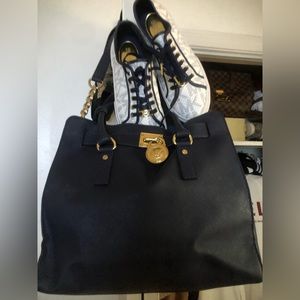 GC LARGE BLUE HAMILTON MK HANDBAG/SHOES SZ10/SZ L BLUE HOODIE